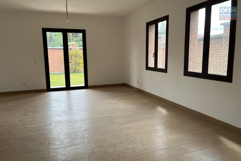 Une villa neuve F4 sécurisée à Ankorondrano