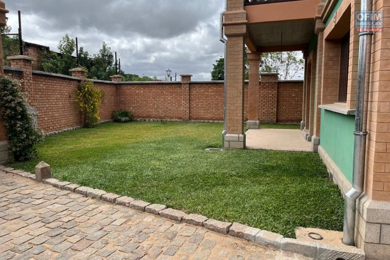 Une villa neuve F4 sécurisée à Ankorondrano