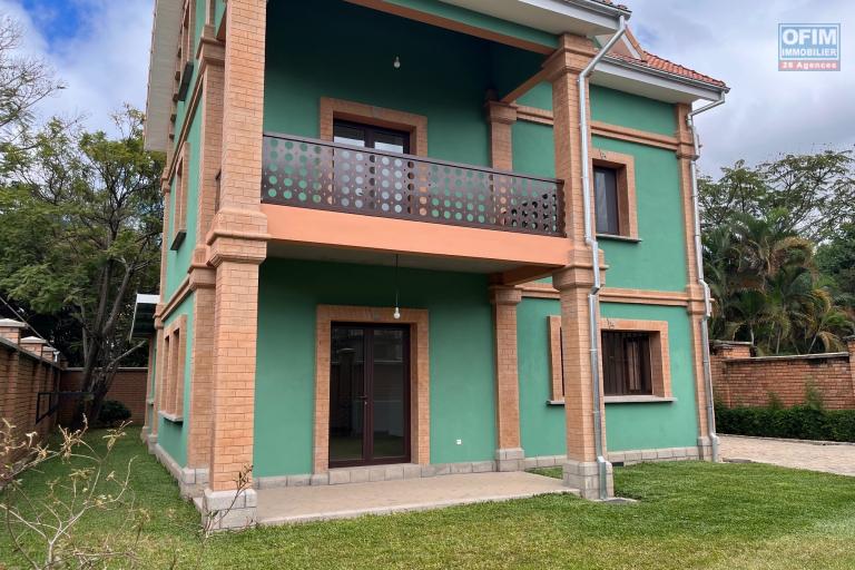 Une villa neuve F4 sécurisée à Ankorondrano