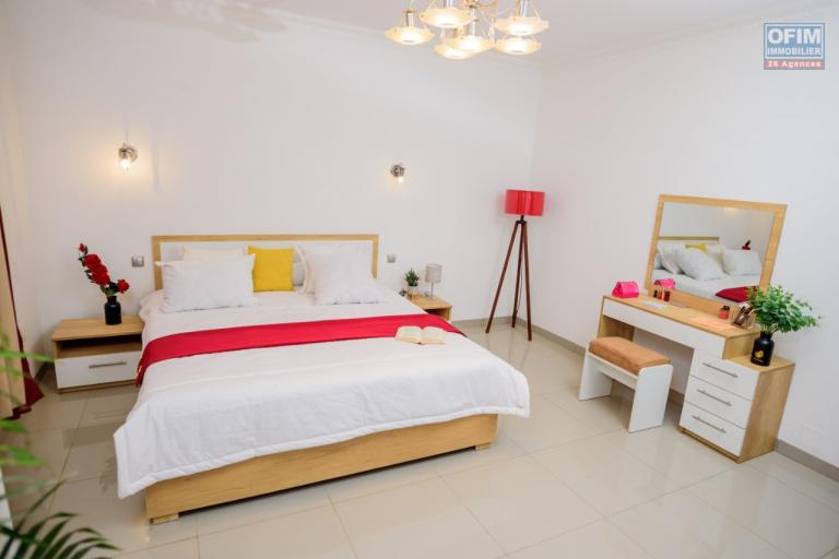 A louer,  spacieuse villa F6 meublé, dans une résidence sécurisée à Androhibe-Antananarivo