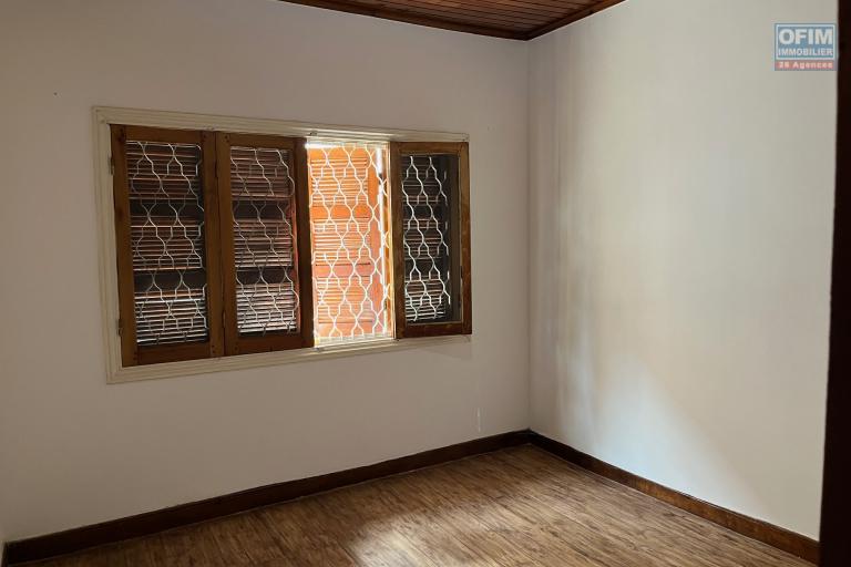 Une maison F4 à Amboditsiry