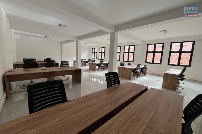 Un local professionnel sécurisé de 120m2 à Antanimena ( CONTACT LALAINA )