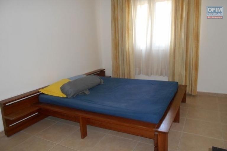 Un appartement T3 meublé sécurisé à Ivandry