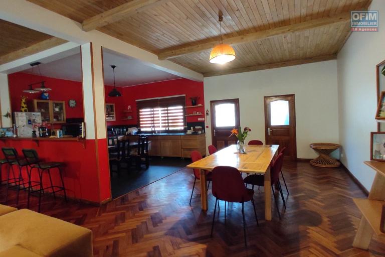 A LOUER Villa F6 meublée à Manjaka Ilafy