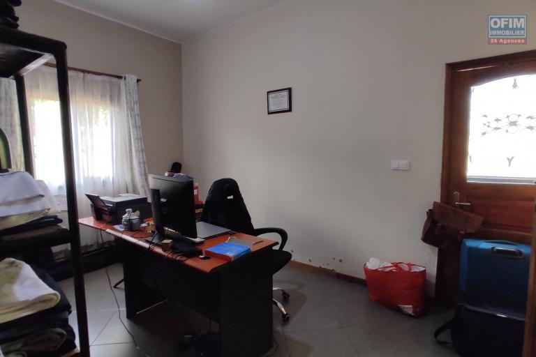 A LOUER Villa F6 meublée à Manjaka Ilafy