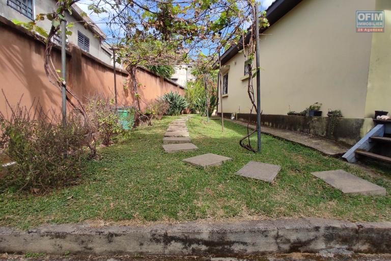 A LOUER Villa F6 meublée à Manjaka Ilafy