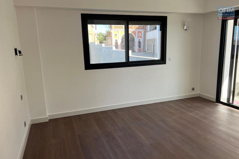 Un appartement T3 sécurisé sur la haute ville à Ambohipotsy