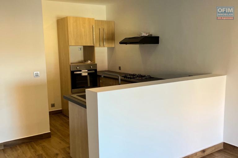 Un appartement T3 sécurisé sur la haute ville à Ambohipotsy