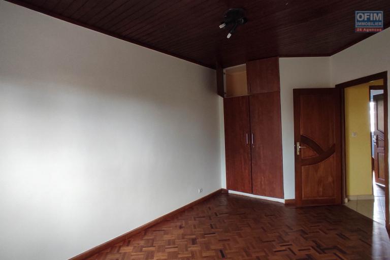 A LOUER Maison F5 à Mahalavolona Andoharanofotsy