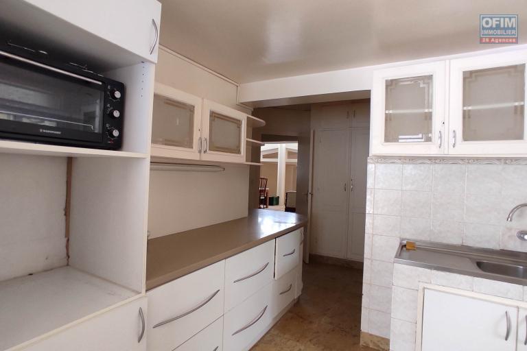 A LOUER Spacieuse villa F4 dans un quartier résidentiel à Malaza Andoharanofotsy