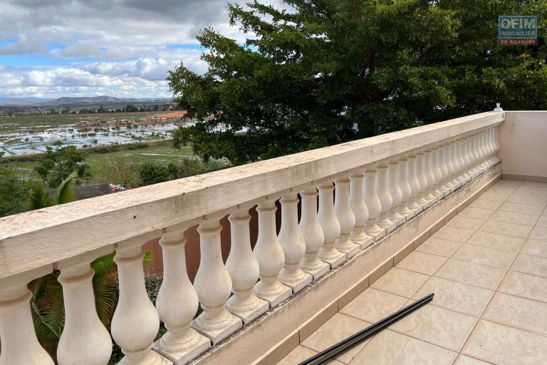 Vente d'un villa F5 à Andranoro Ambohibao