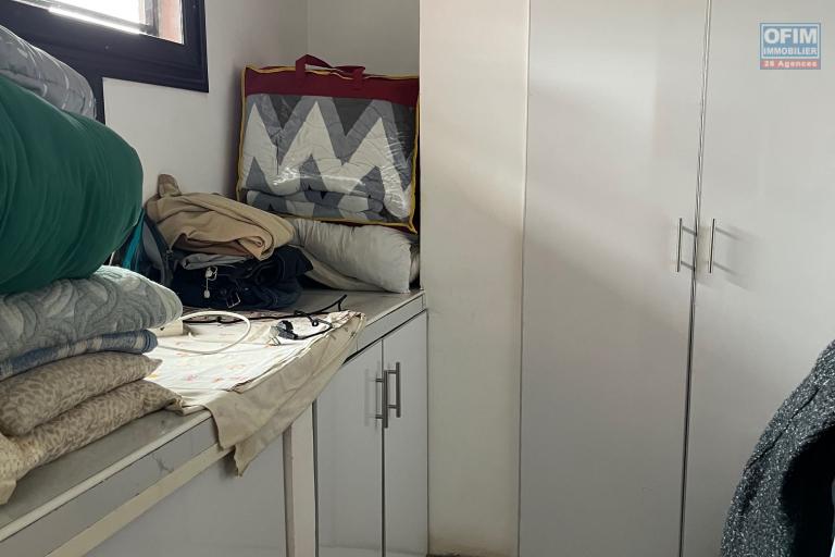 Une villa F5 sur 3 niveaux à Ambohitrarahaba