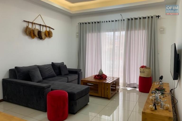 Un appartement T4 meublé à Antsakaviro ( CONTACT LALAINA )