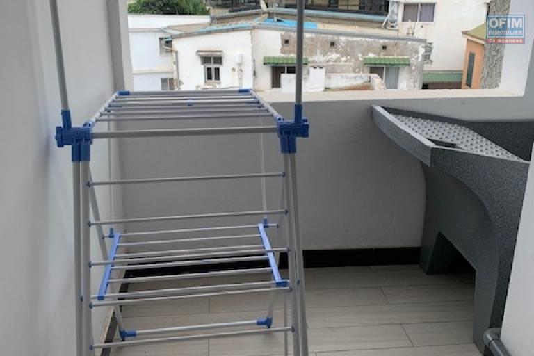 Un appartement T4 meublé à Antsakaviro