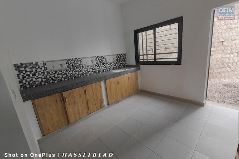 A vendre maison F4 sur terrain de 450M2 de terrain