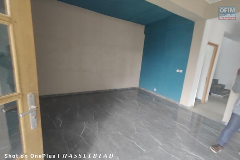 A vendre maison F4 sur terrain de 450M2 de terrain