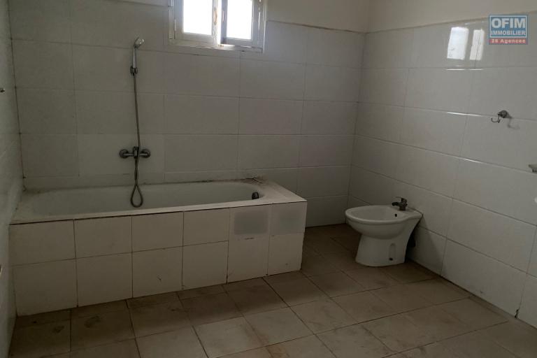 Une maison F3 à Tanjombato