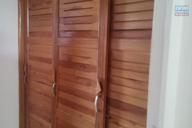 Un appartement T4 sécurisé à Ampandrianomby