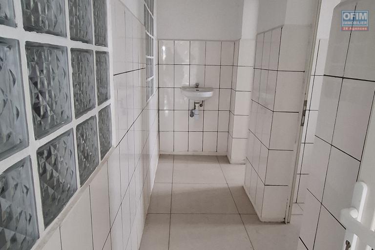 OFIM immobilier offre ne location deux bureaux de 150,80m2 sur ambolokandrina.