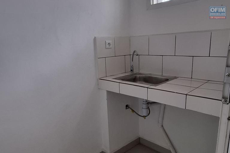 OFIM Immobilier offre en location deux bureaux de 105,25m2 sur ambolokandrina.