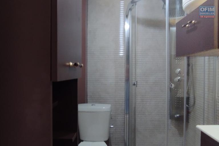 A vendre, appartement T2 de 25,5 m2 dans la résidence Pavillon de L'Imerina Ambohijanaka- Antananarivo