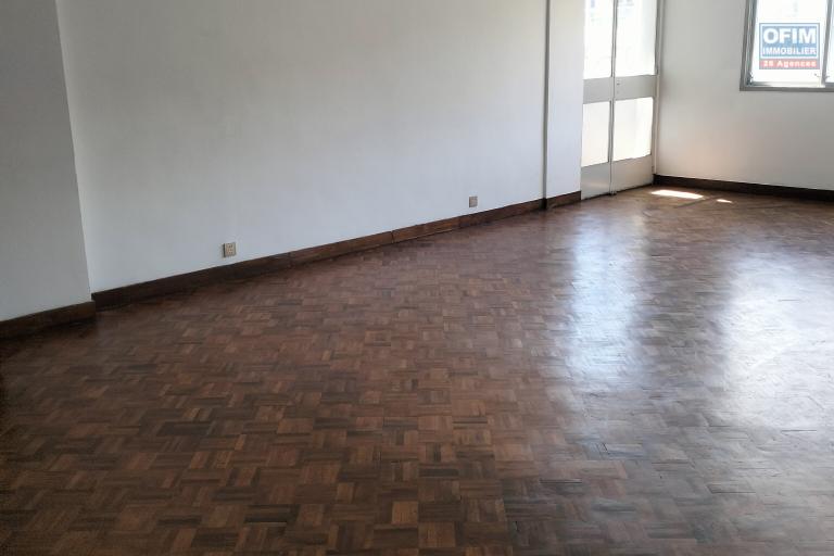 Appartement à louer au centre ville