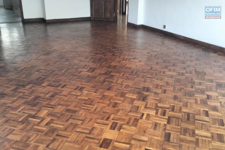 Rare : appartement à louer au centre ville de Tananarive, Analakely