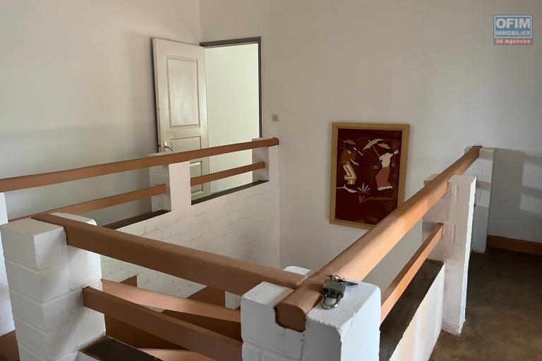 Une villa F5 meublée à 10mn à pied du Lycée Français à Ambatobe