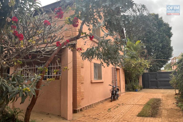 Une villa F5 meublée à 10mn à pied du Lycée Français à Ambatobe