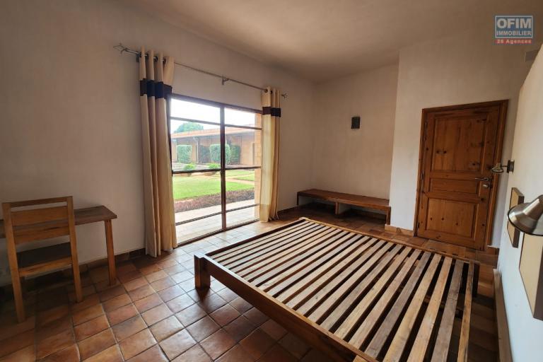 &Agrave; VENDRE - Site h&ocirc;teli&egrave;re strat&eacute;gique &agrave; Mandrosoa Ivato (&agrave; 5 mn de l&rsquo;a&eacute;roport) - contact