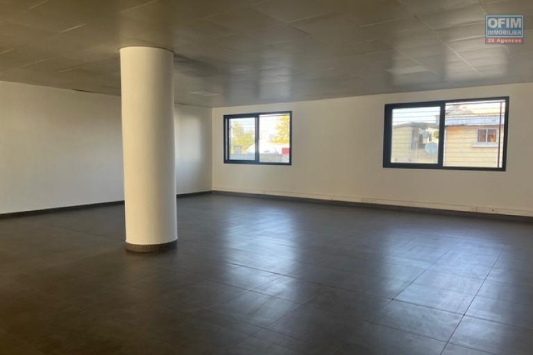 Des bureaux de 167m2 et 204m2  &agrave; Andraharo ( CONTACT LALAINA )