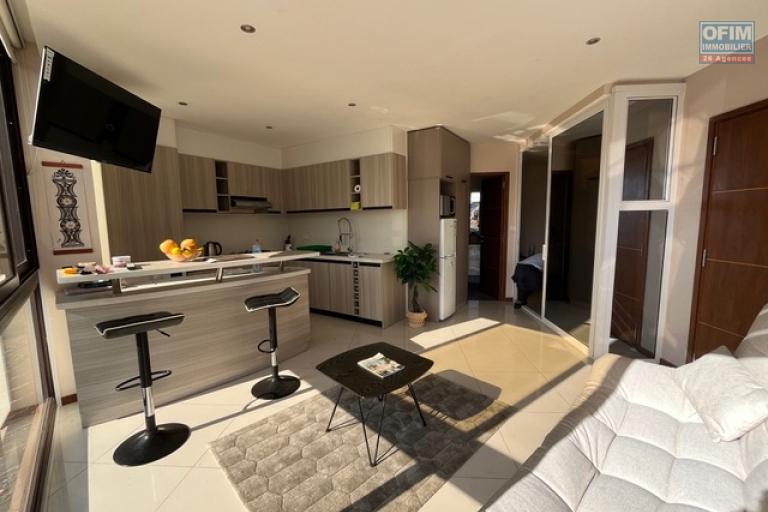 Un appartement T2 meubl&eacute; avec une tr&egrave;s belle vue &agrave; Faravohitra (CONTACT LALAINA )