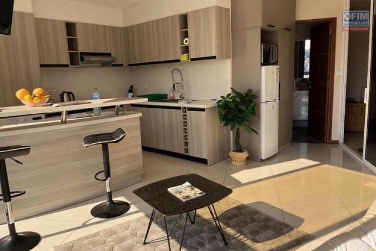 Un appartement T2 meubl&eacute; avec une tr&egrave;s belle vue &agrave; Faravohitra (CONTACT LALAINA )