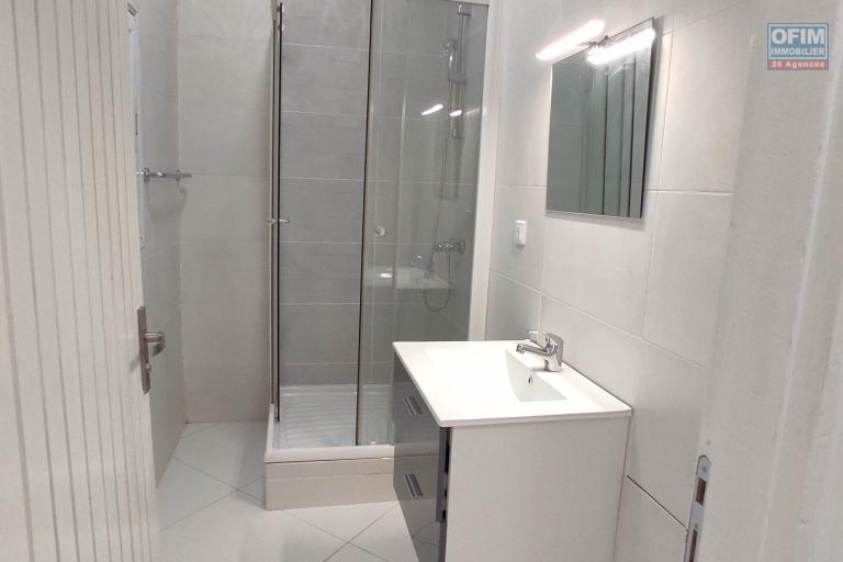 A LOUER Un appartement  T3  proche de Tana Water Front &agrave; Ankadifotsy CONTACT Francia