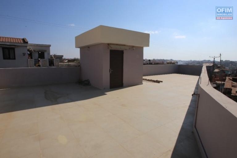 Une villa F3 &agrave; Itaosy ( CONTACT LALAINA)