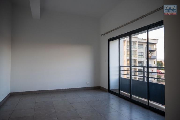 Un appartement T3 à 500m de la station Jovena à Ivandry