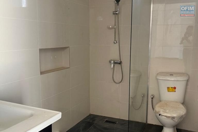 Un appartement T3 au RDC à Mandrosoa Ivato