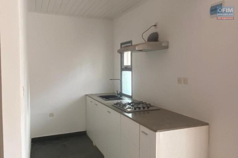 Un appartement T3 au RDC à Mandrosoa Ivato