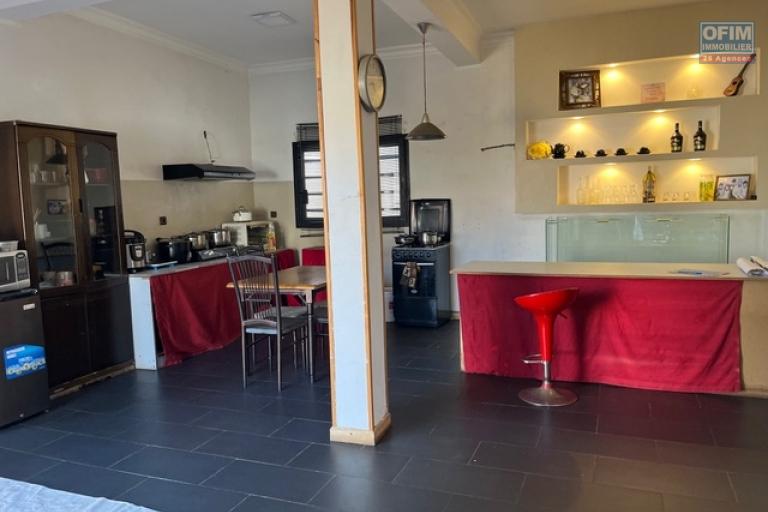 Une villa F5 à étage à Talatamaty
