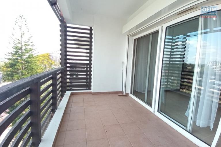 Un appartement T2 meubl&eacute; &agrave; Ivandry (CONTACT LALAINA )