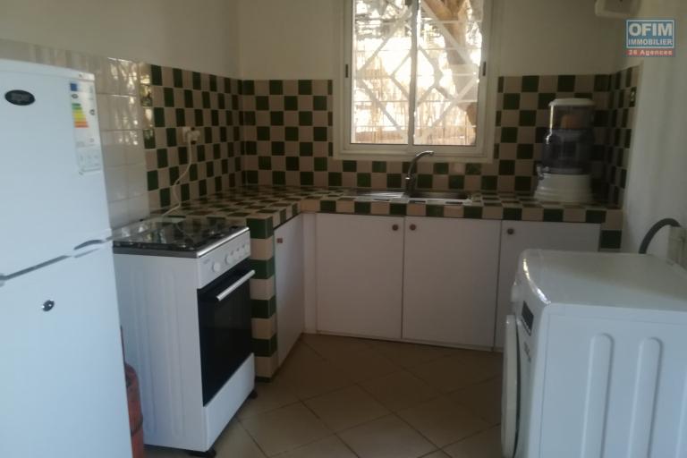 Un appartement T4 meublé au RDC à Ambatobe ( CONTACT LALAINA 034 08 583 76 )