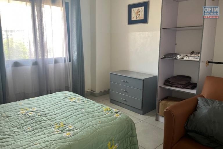 Un appartement T2 meublé à Behoririka ( CONTACT LALAINA 034 08 583 76 )