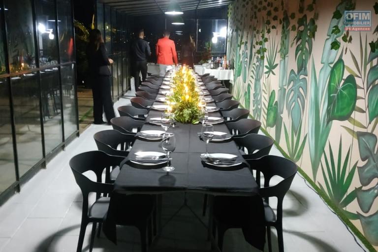 A louer, villa F5 de haut standing avec piscine sur Ambatobe ( contact)