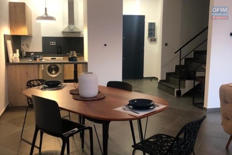 Un appartement T2 meublé en duplex de 108m2 à Ivandry ( CONTACT LALAIN A 034 08 583 76 )