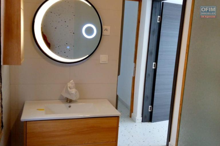 A louer, villa meublée F4 en plein centre ville sur Ambohijatovo Ambony ( contact 03416544755 Felana)