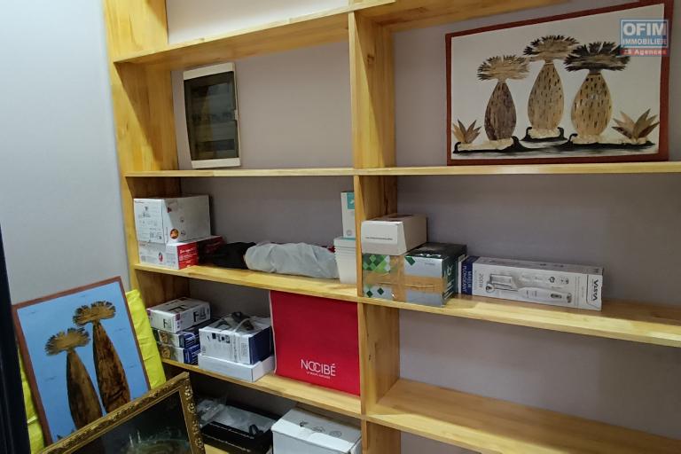 A LOUER un triplex T4  neuf dans un grand Domaine &agrave; Ankadikely ilafy, contact Francia :