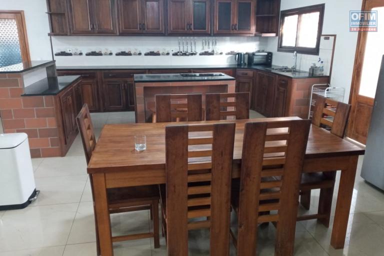 a louer une maison de type F4 situ&eacute;e &agrave; Imerimanjaka ambohijanaka, Francia