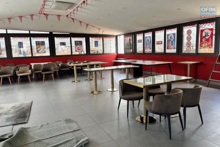 Un restaurant au roof top &agrave; Analakely ( CONTACT LALAINA 034 08 583 76 )