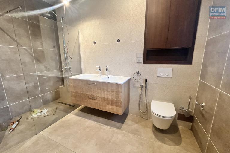 Une villa neuve de style architectural traditionnel F6 à Ankorondrano ( CONTACT LALAINA )