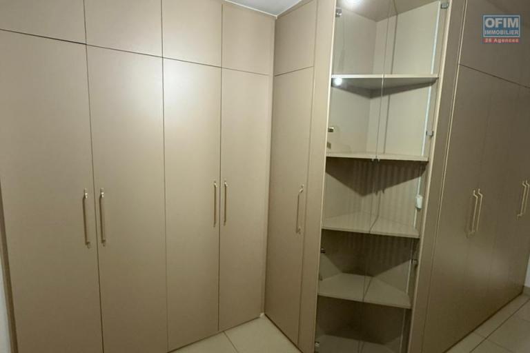 Un appartement T3 dans une r&eacute;sidence s&eacute;curis&eacute;e Cit&eacute; planton ( CONTACT LALAINA 034 08 583 76 )